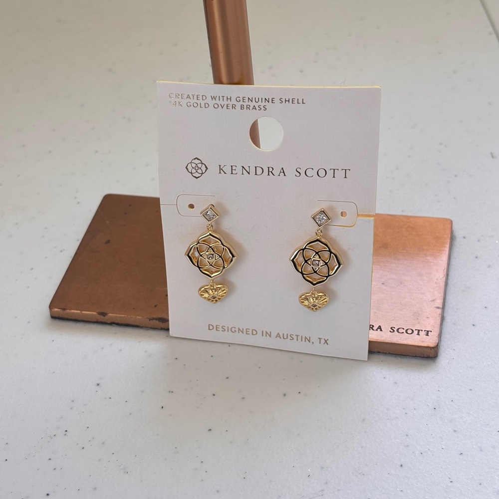 Kendra Scott Statement Earrings - Ivory,  Mother of Pearl #NWT